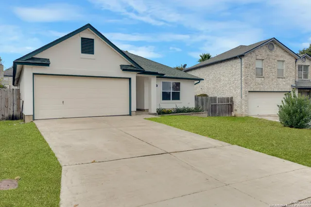$245,000 | 7906 Swindow Circle, Converse, TX 78109