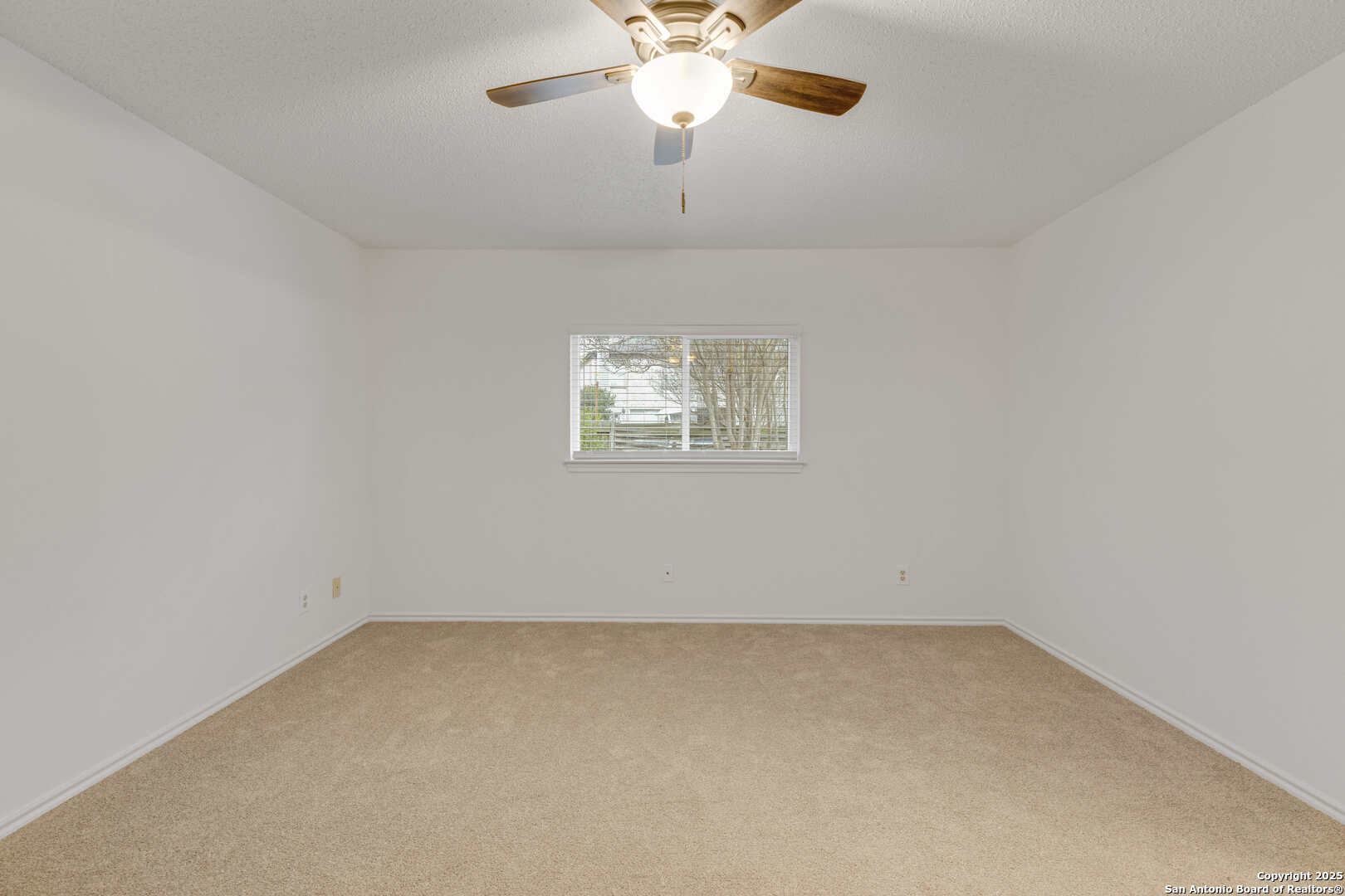 7906 Swindow Circle Converse, TX 78109 - Photo 16 of 26