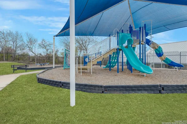 $237,000 | 7906 Swindow Circle, Converse, TX 78109