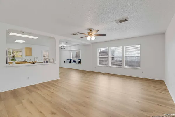 $237,000 | 7906 Swindow Circle, Converse, TX 78109