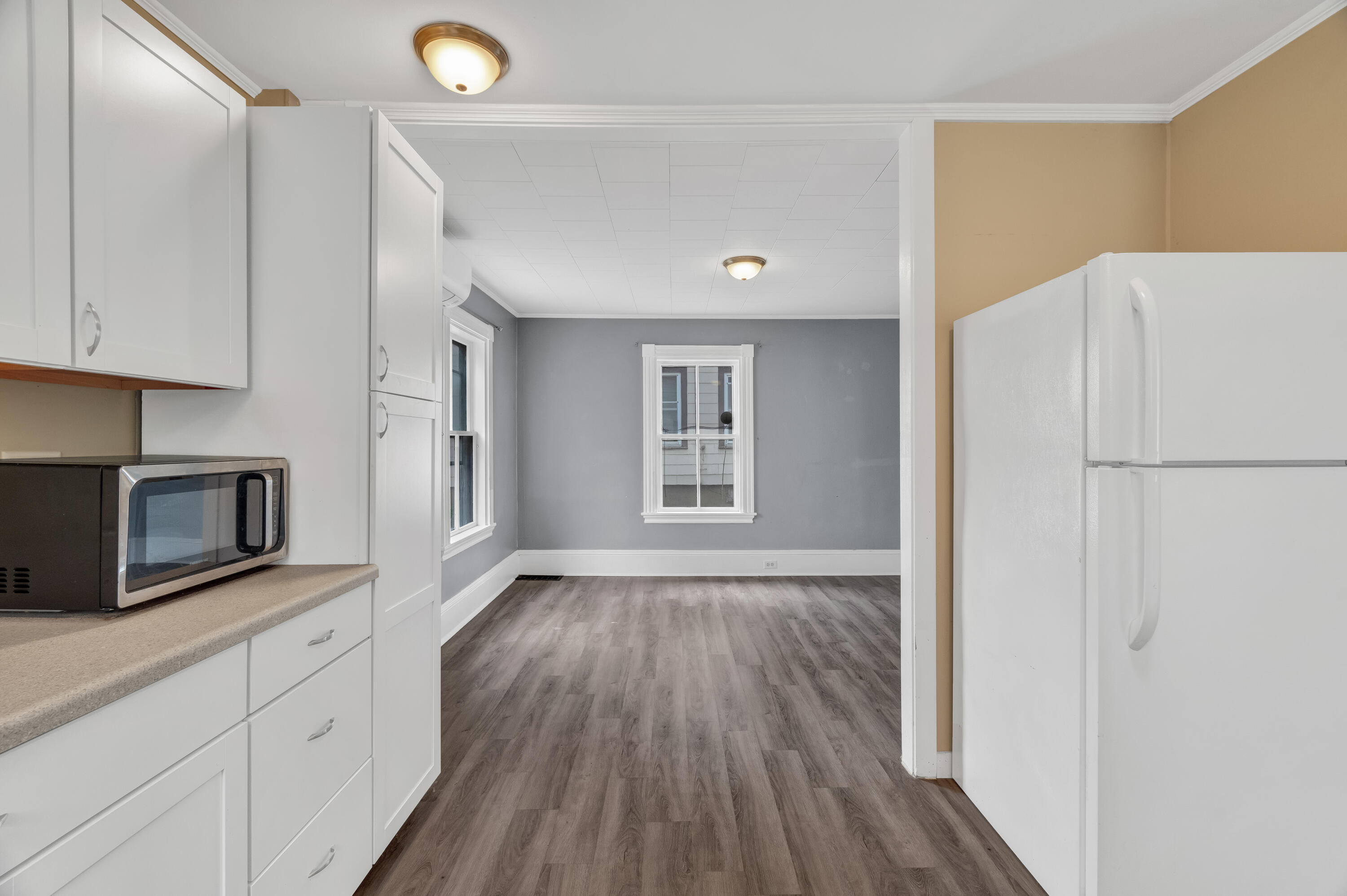 Kitchen toward dinning