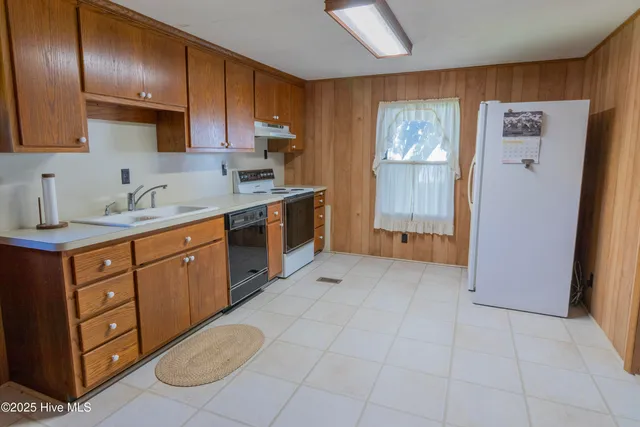 $124,900 | 701 West Colonial Avenue, Elizabeth City, NC 27909