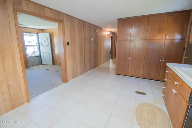 $124,900 | 701 West Colonial Avenue, Elizabeth City, NC 27909