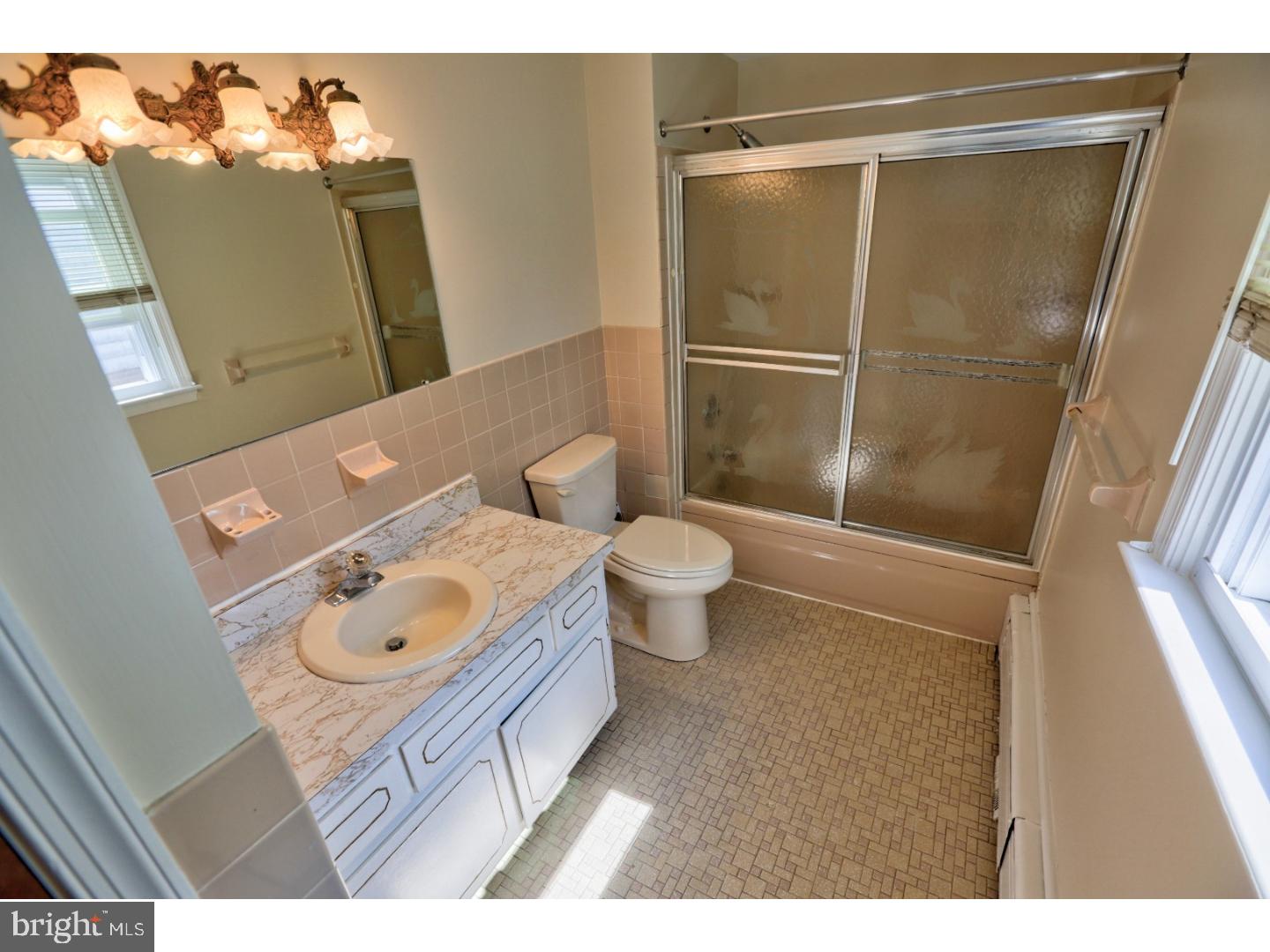 107 Tenby Road Havertown, PA 19083 - Photo 20 of 24