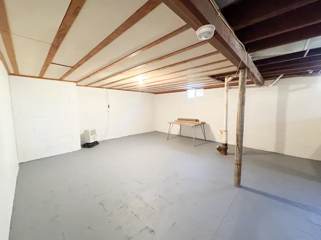 $136,000 | 406 Northeast 4th Street, Fulda, MN 56131