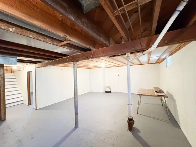 $136,000 | 406 Northeast 4th Street, Fulda, MN 56131