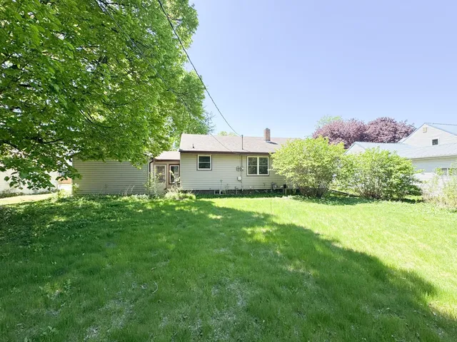 $136,000 | 406 Northeast 4th Street, Fulda, MN 56131