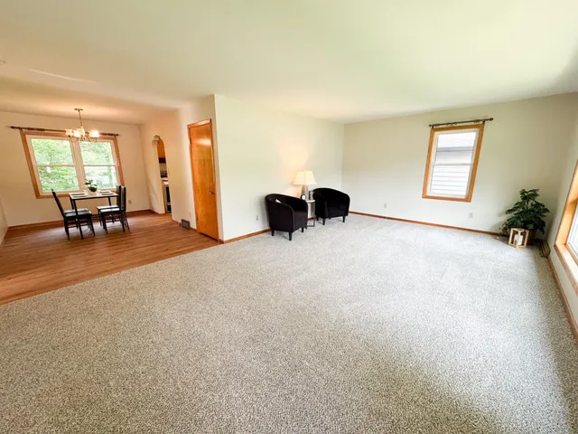 $136,000 | 406 Northeast 4th Street, Fulda, MN 56131
