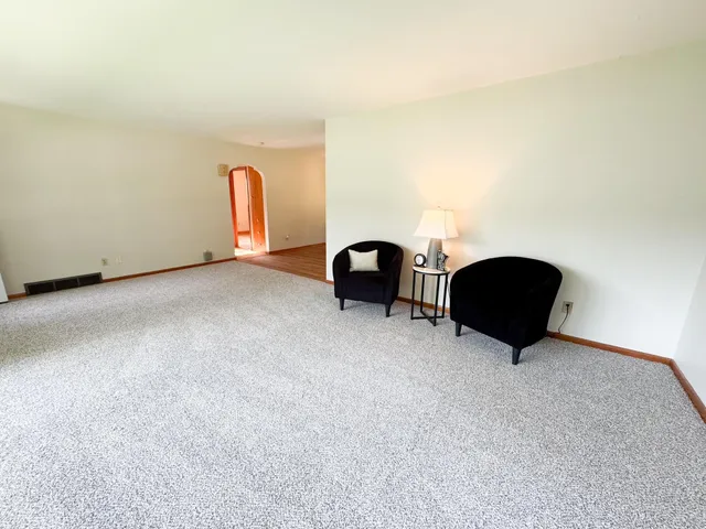 $136,000 | 406 Northeast 4th Street, Fulda, MN 56131