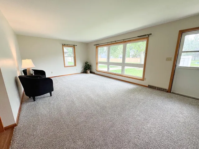 $136,000 | 406 Northeast 4th Street, Fulda, MN 56131