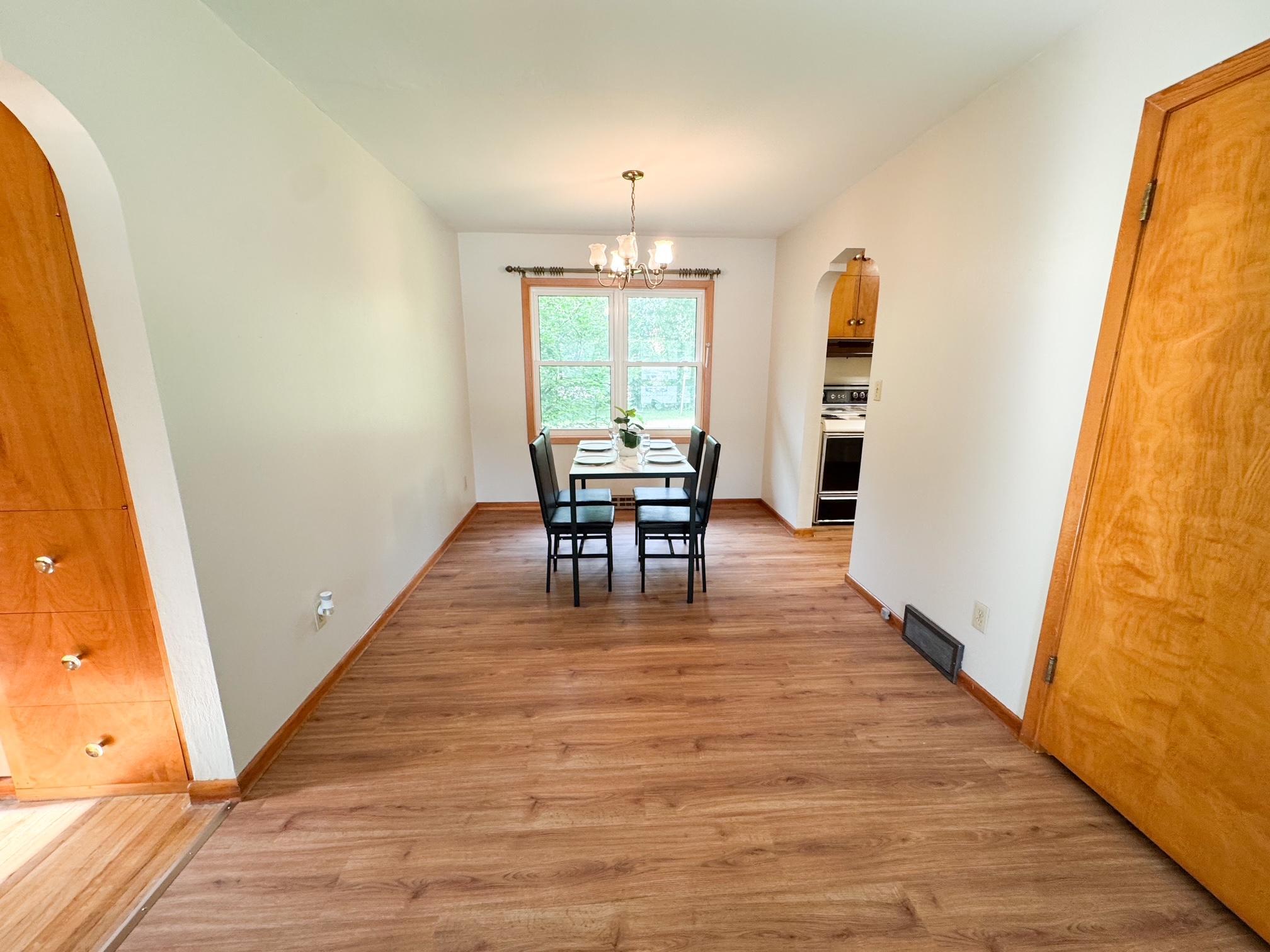 406 Northeast 4th Street Fulda, MN 56131 - Photo 7 of 28