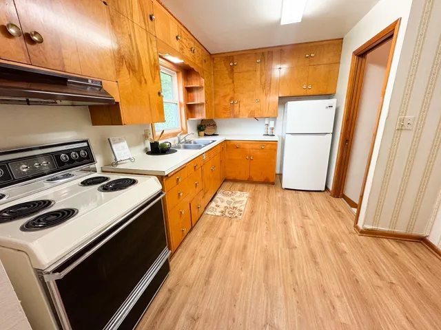 $136,000 | 406 Northeast 4th Street, Fulda, MN 56131