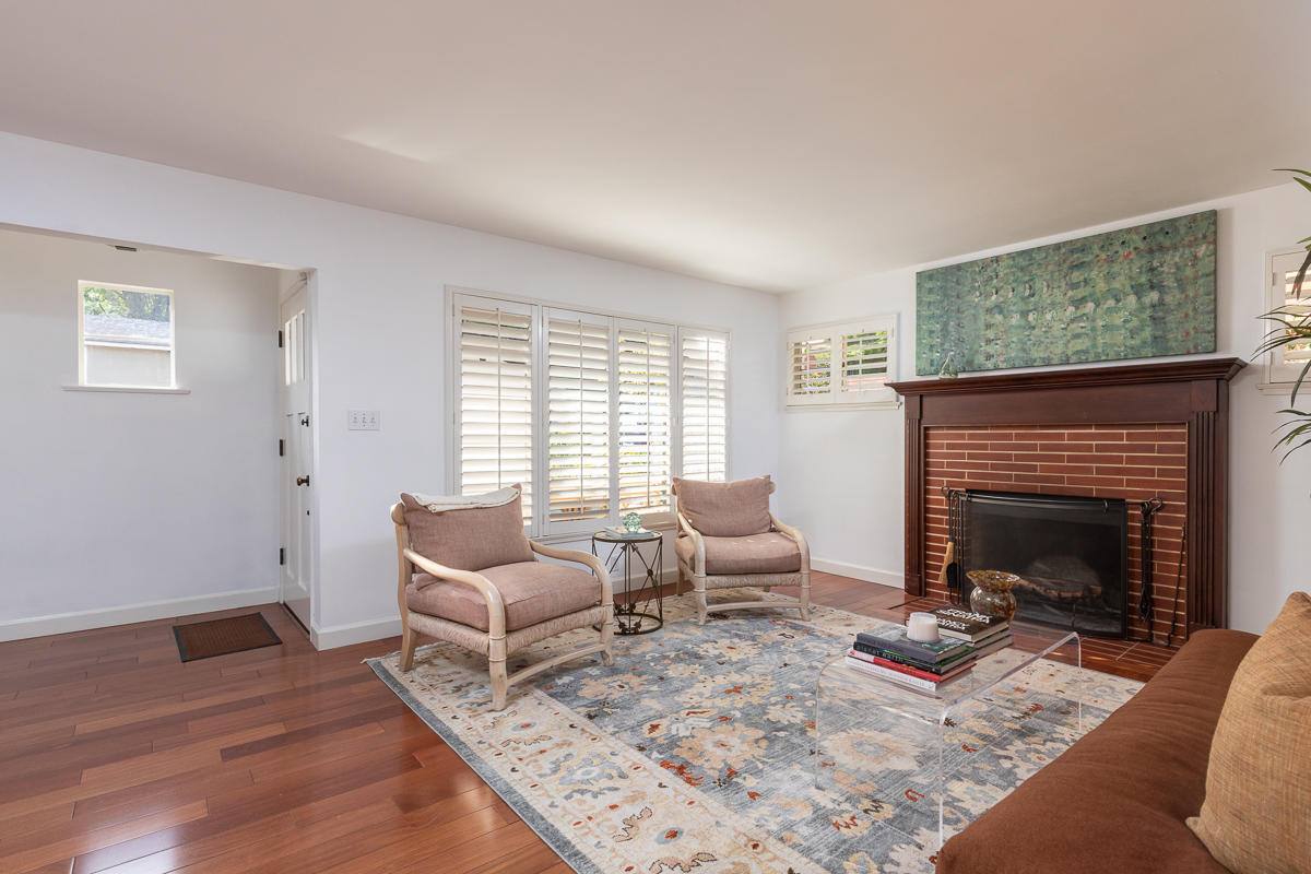 1354 Brixton Road Pasadena, CA 91105 - Photo 4 of 38 1354 Brixton_117v1_mls