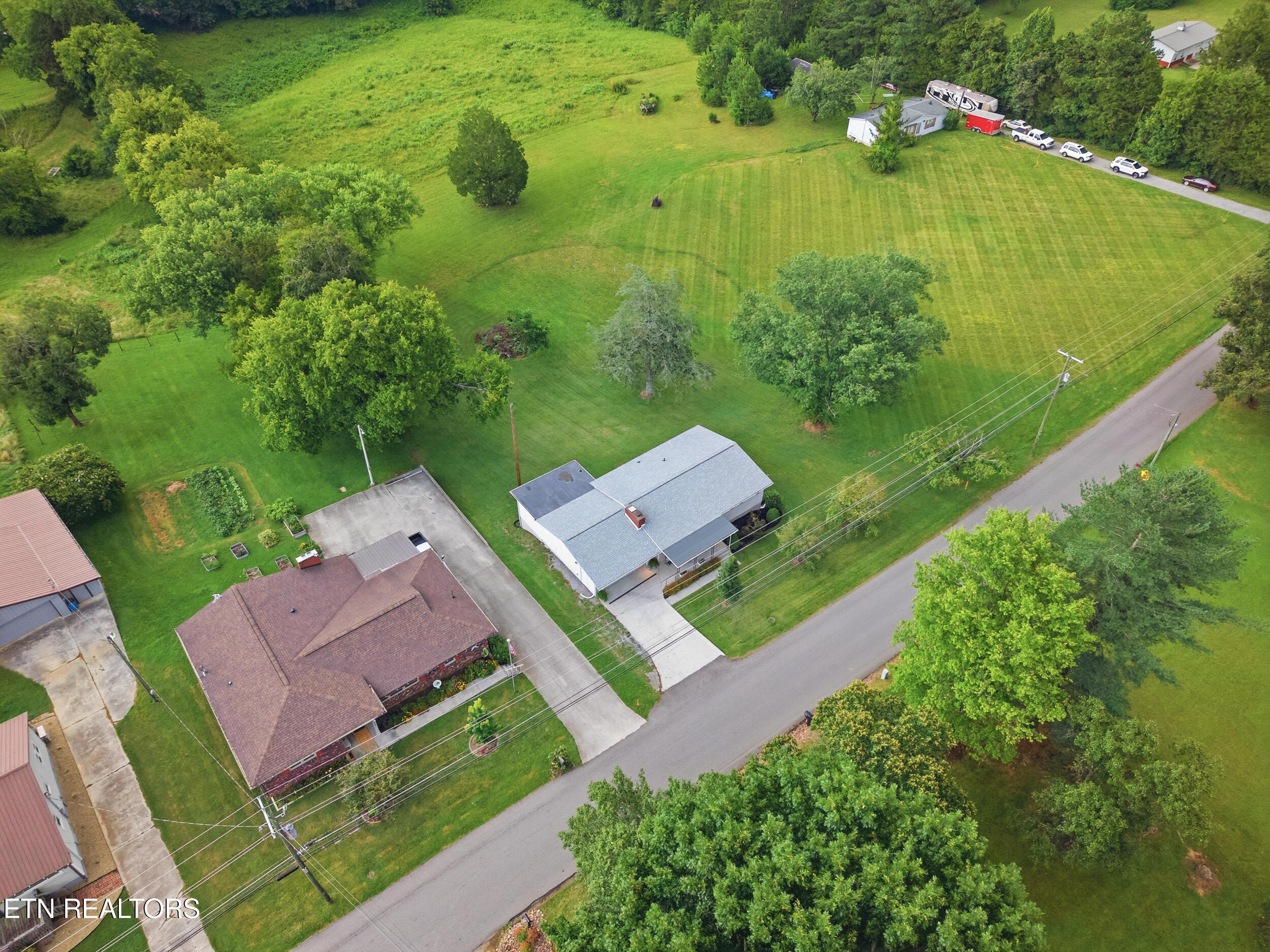 9409 Johnson Road Strawberry Plains, TN 37871 - Photo 27 of 34 9409 johnson rd_0022