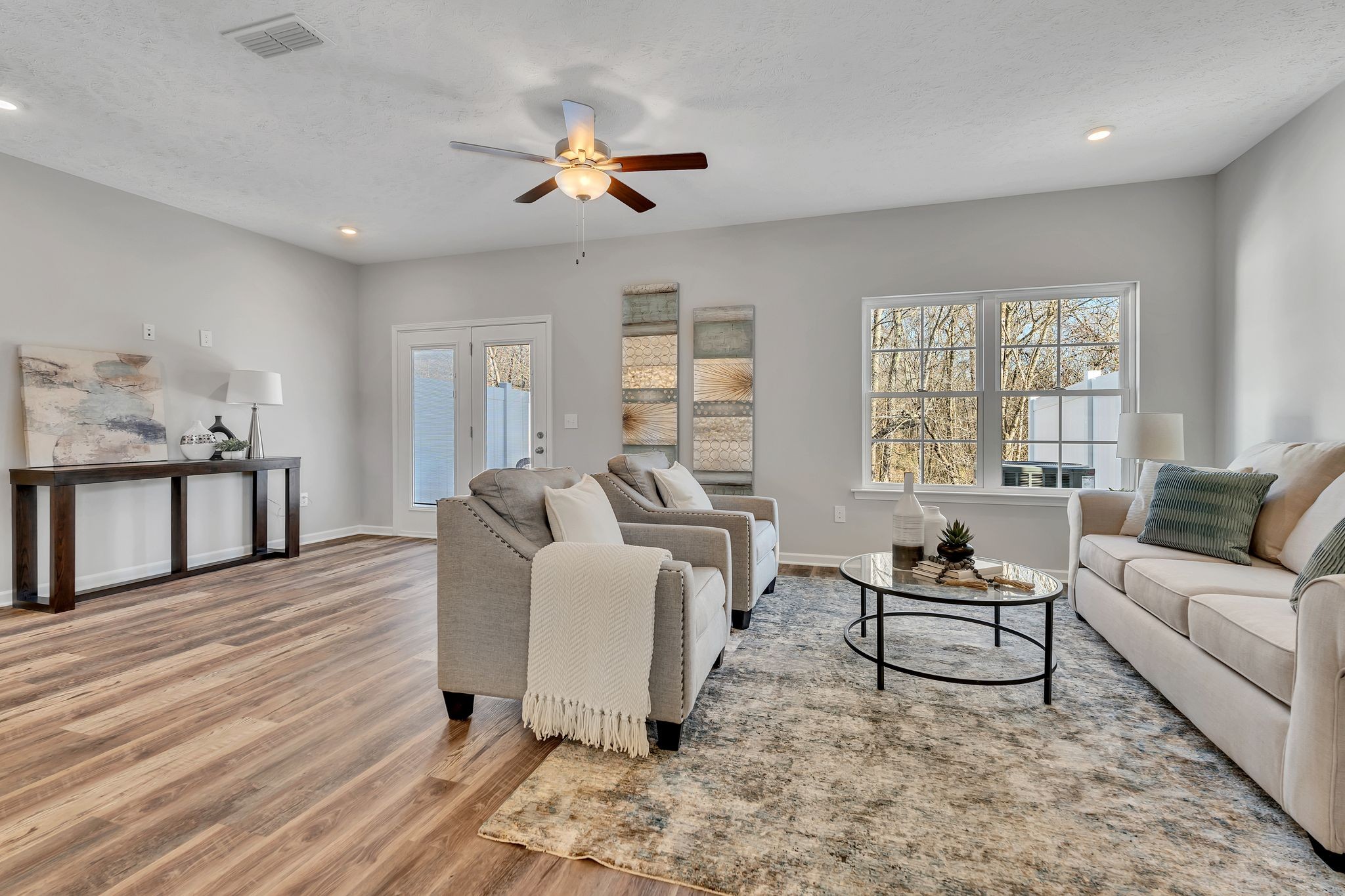 147 Creek Wood Road Manchester, TN 37355 - Photo 5 of 36 Gallery Image 5