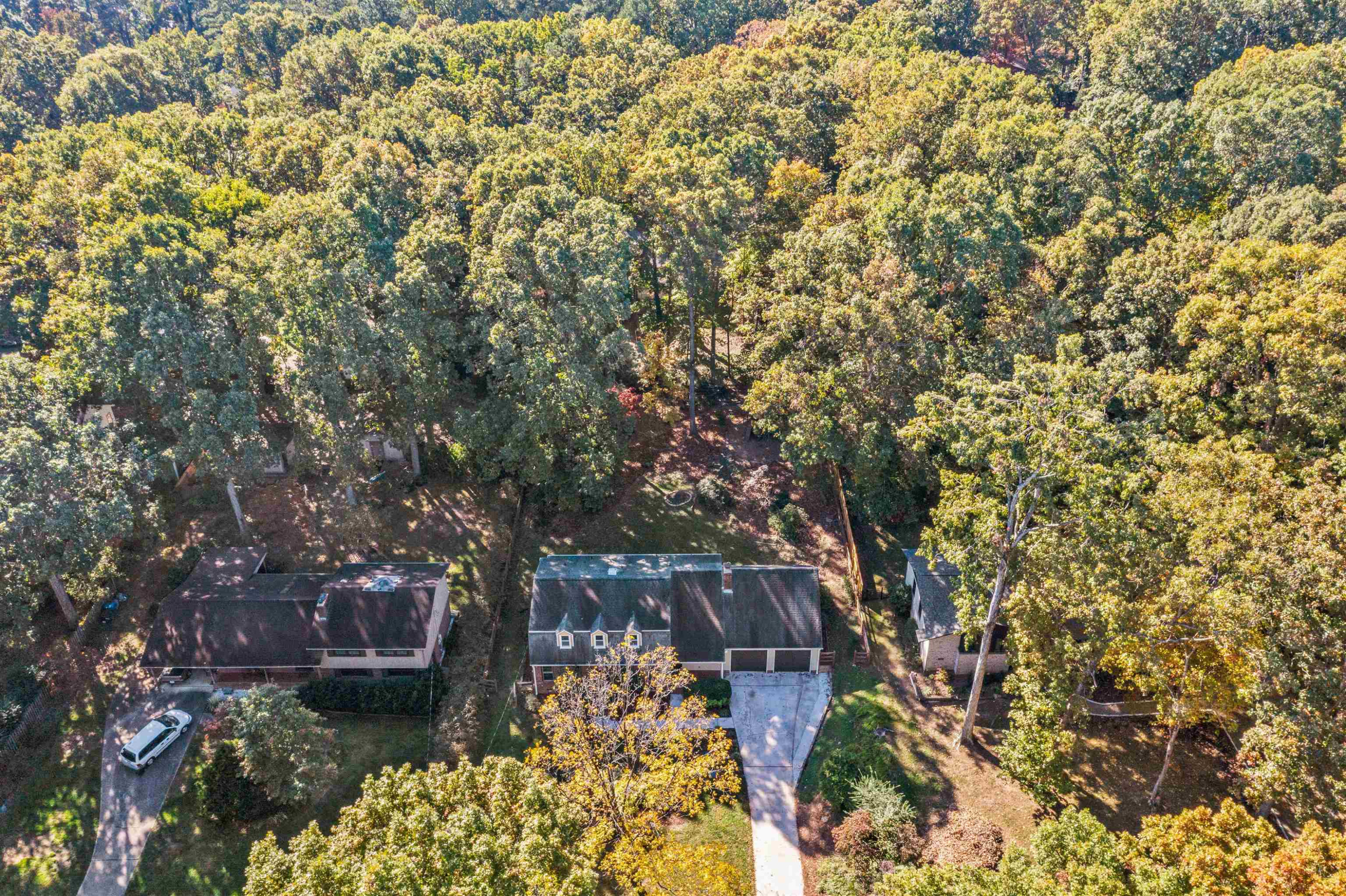 6909 Electra Drive Raleigh, NC 27607 - Photo 2 of 22