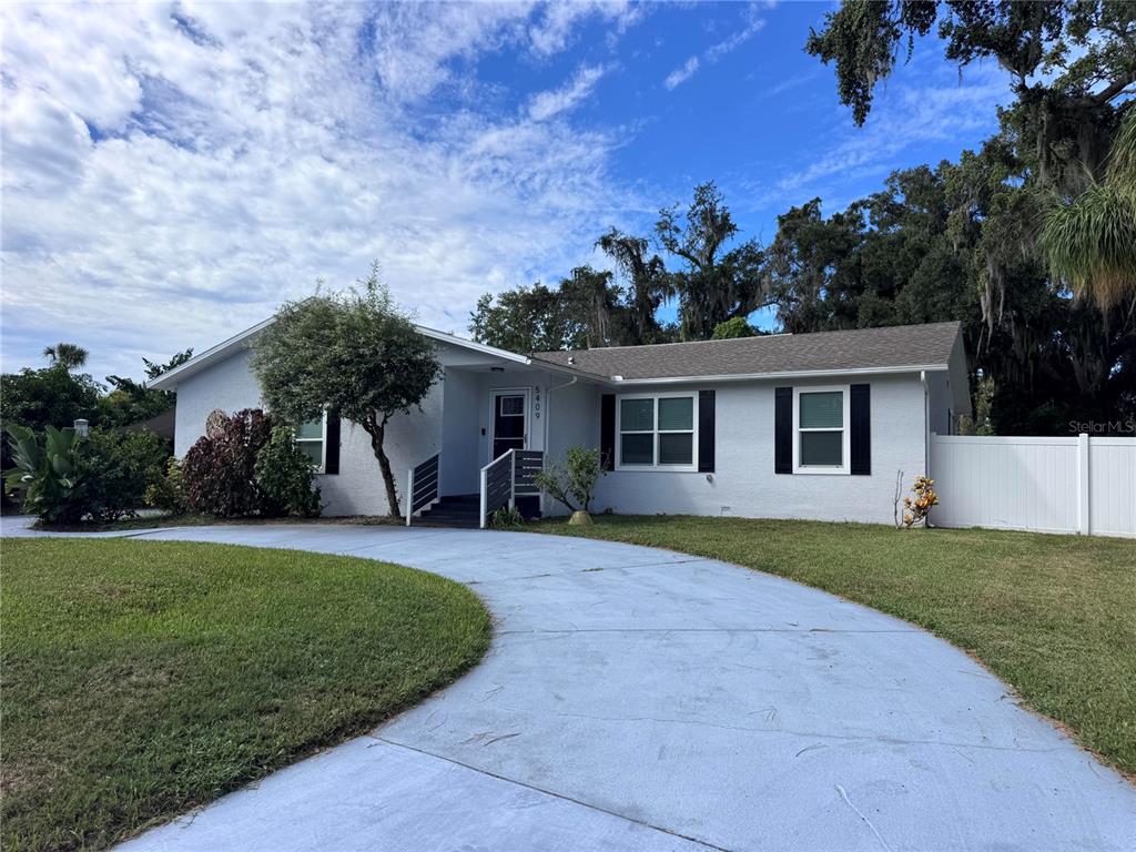 5409 Foley Square New Port Richey, FL 34652 - Photo 1 of 10 Gallery Image 1