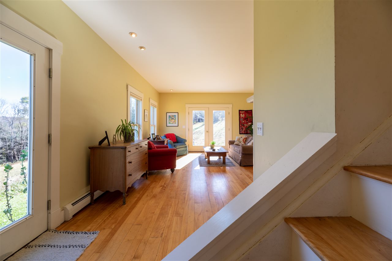 103 Van Dyke Road Strafford, VT 05072 - Photo 9 of 34