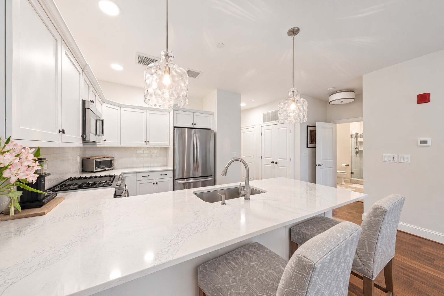 1 Revolution Way, Unit 204 Canton, MA 02021 - Photo 3 of 24 Gallery Image 3