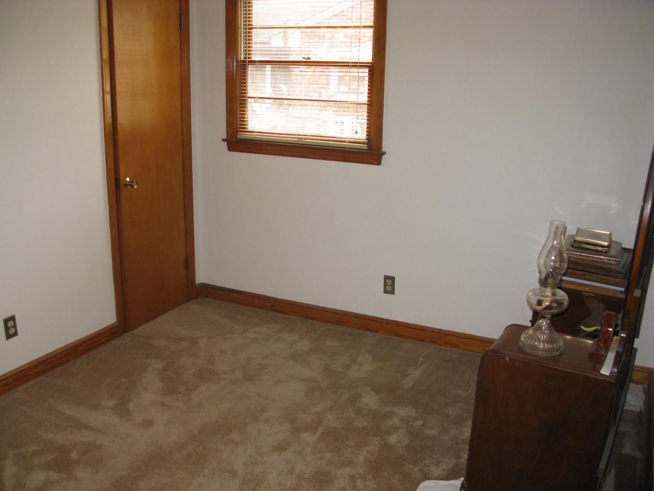 1750 Pomeroy Road Salem, VA 24153 - Photo 9 of 11 bedroom or dining room