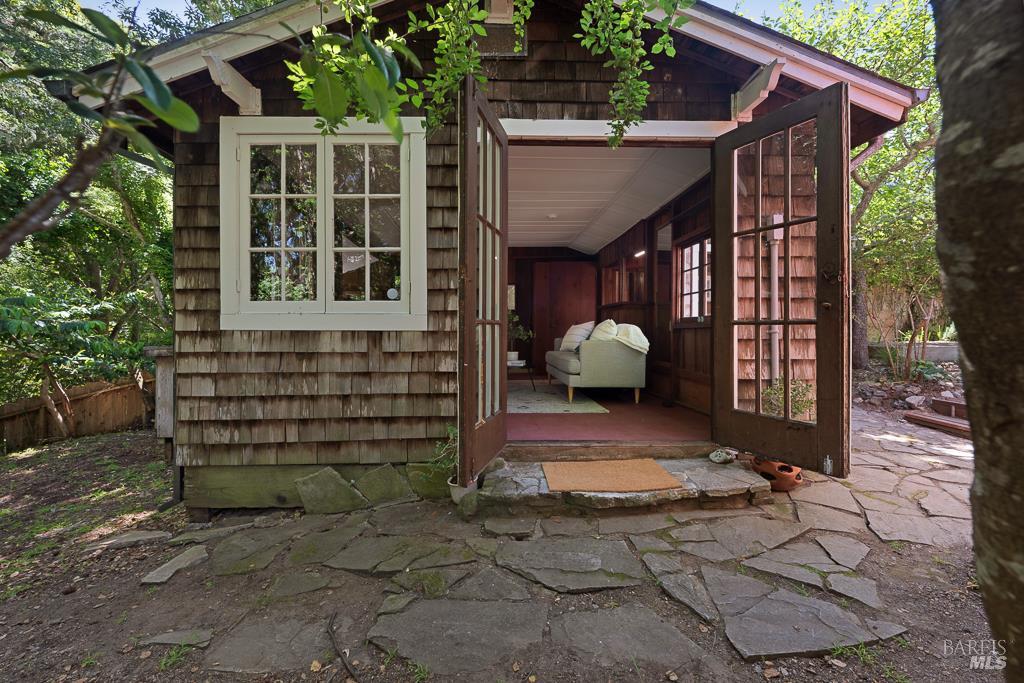 90 Laurel View Way Inverness, CA 94937 - Photo 23 of 37