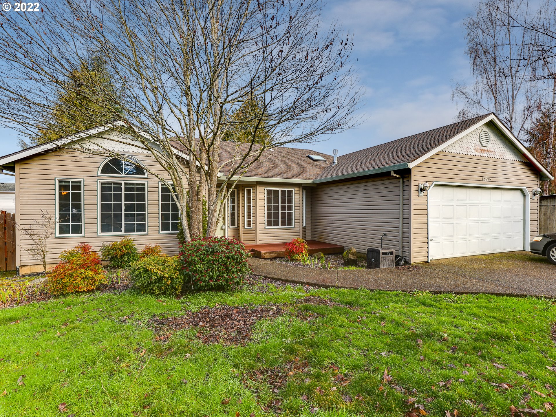 16635 Southwest Meinecke Road Sherwood, OR 97140 - Photo 1 of 32 Gallery Image 1