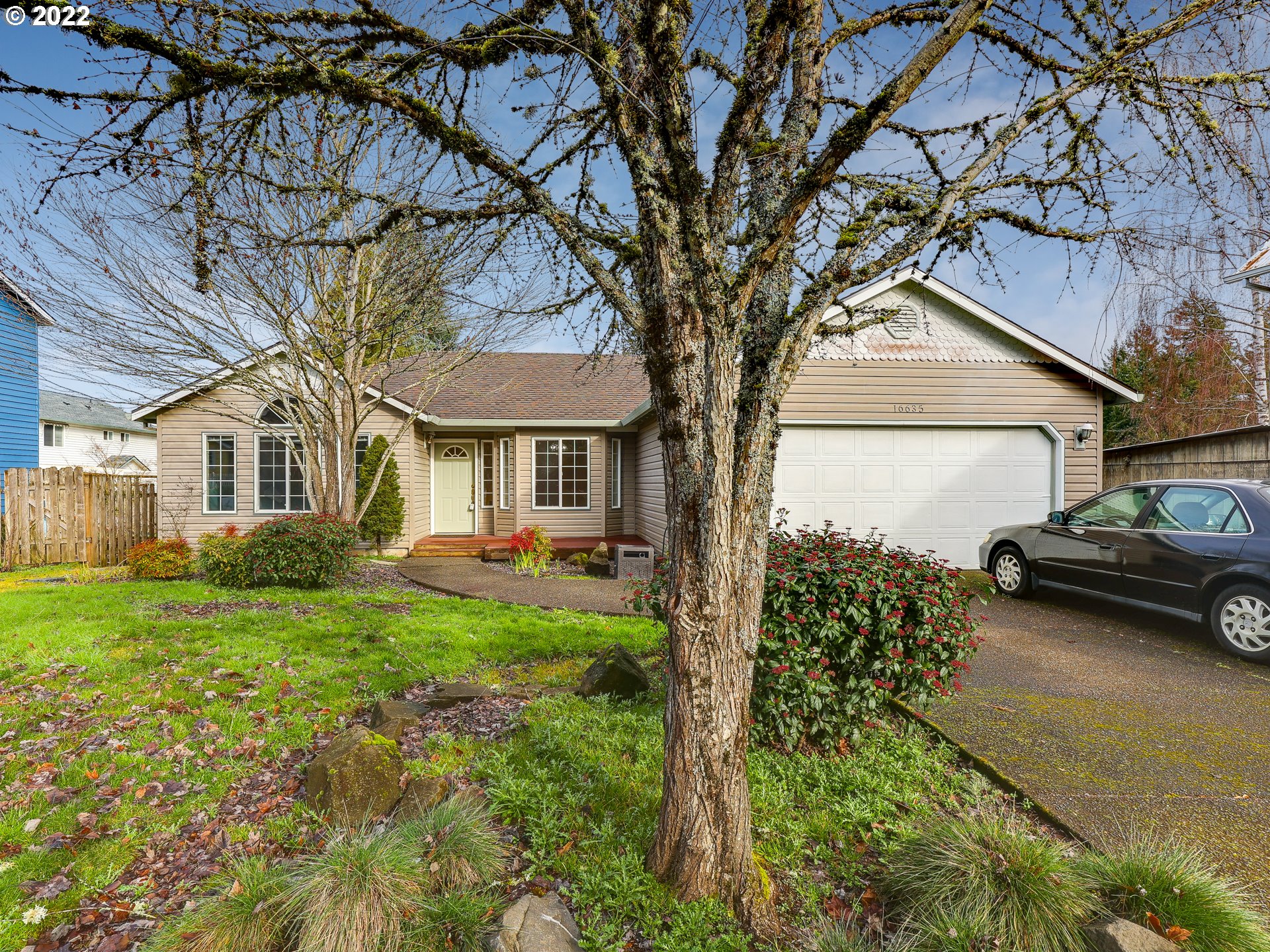 16635 Southwest Meinecke Road Sherwood, OR 97140 - Photo 3 of 32 Gallery Image 3
