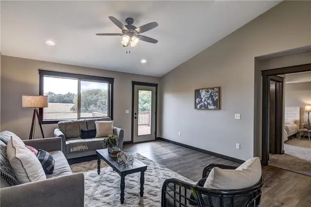 $389,900 | 230 South Chestnut Street, Ellsworth, WI 54011