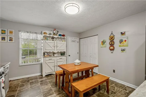 $320,000 | 220 Brae Glen Drive, Canonsburg, PA 15317