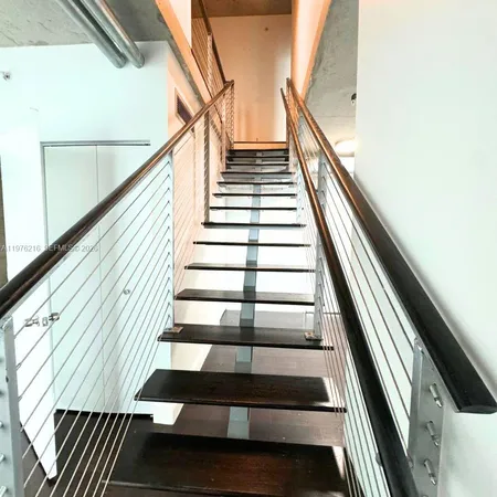 $4,400 | 690 Southwest 1st Court, Unit PHI24, Miami, FL 33130