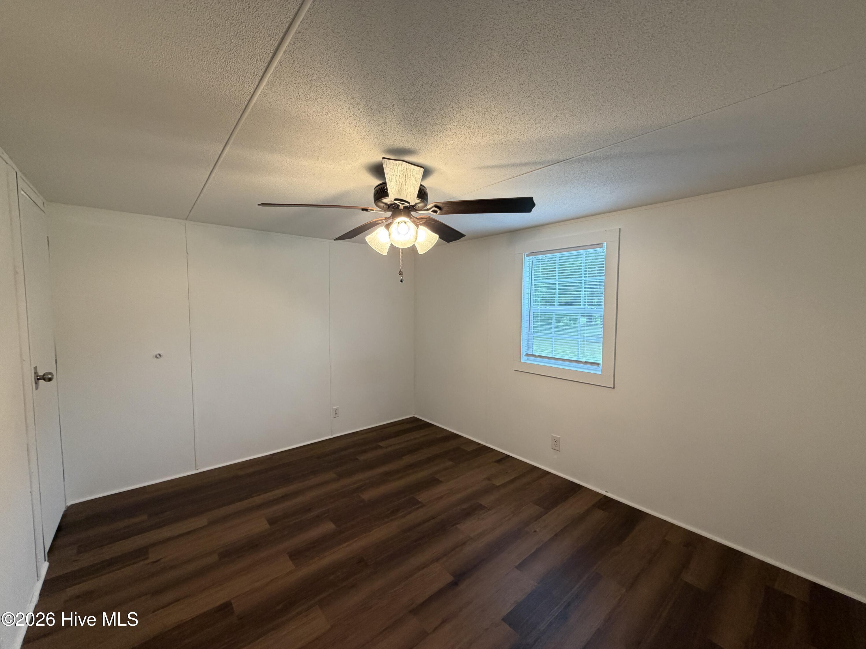464 Batchelor Road, Unit 2 Richlands, NC 28574 - Photo 8 of 9 Bedroom