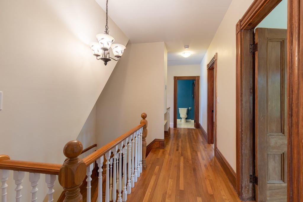 32 Outlook Road, Unit 2 Swampscott, MA 01907 - Photo 11 of 38 Gallery Image 11