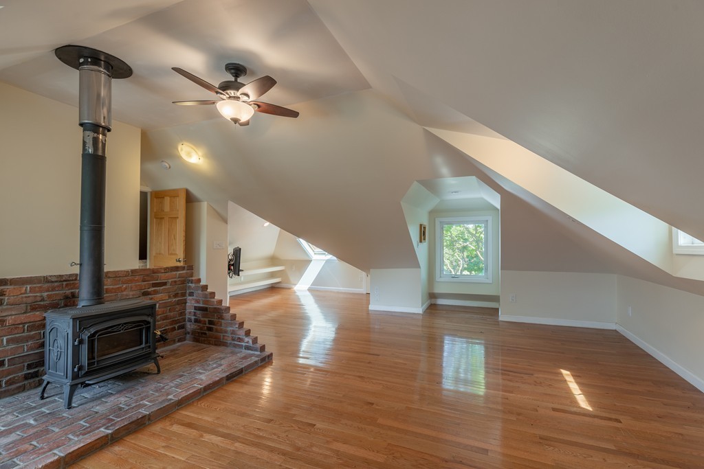 32 Outlook Road, Unit 2 Swampscott, MA 01907 - Photo 27 of 38 Gallery Image 27