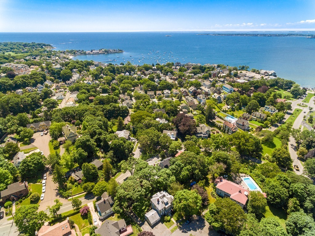 32 Outlook Road, Unit 2 Swampscott, MA 01907 - Photo 8 of 38 Gallery Image 8