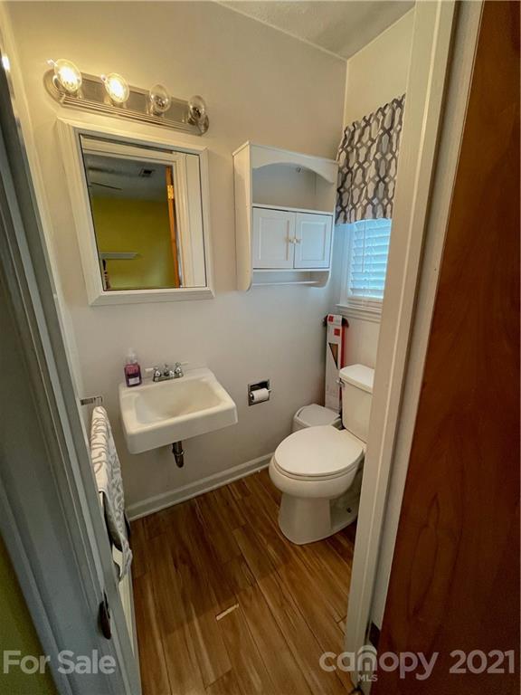 1875 Enon Road Valdese, NC 28690 - Photo 11 of 44 Gallery Image 11