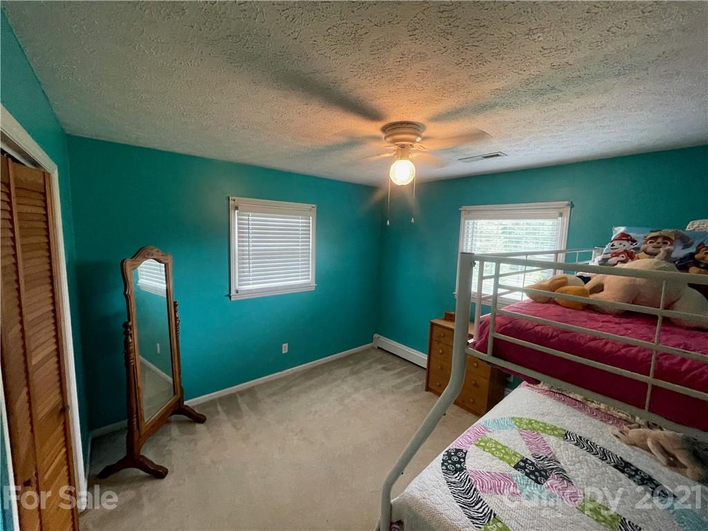 1875 Enon Road Valdese, NC 28690 - Photo 12 of 44 Gallery Image 12