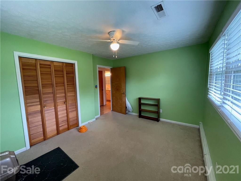 1875 Enon Road Valdese, NC 28690 - Photo 17 of 44 Gallery Image 17