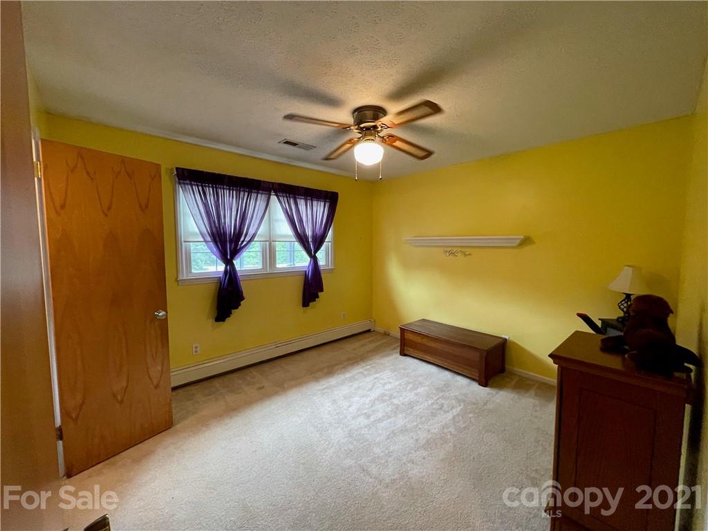 1875 Enon Road Valdese, NC 28690 - Photo 8 of 44 Gallery Image 8