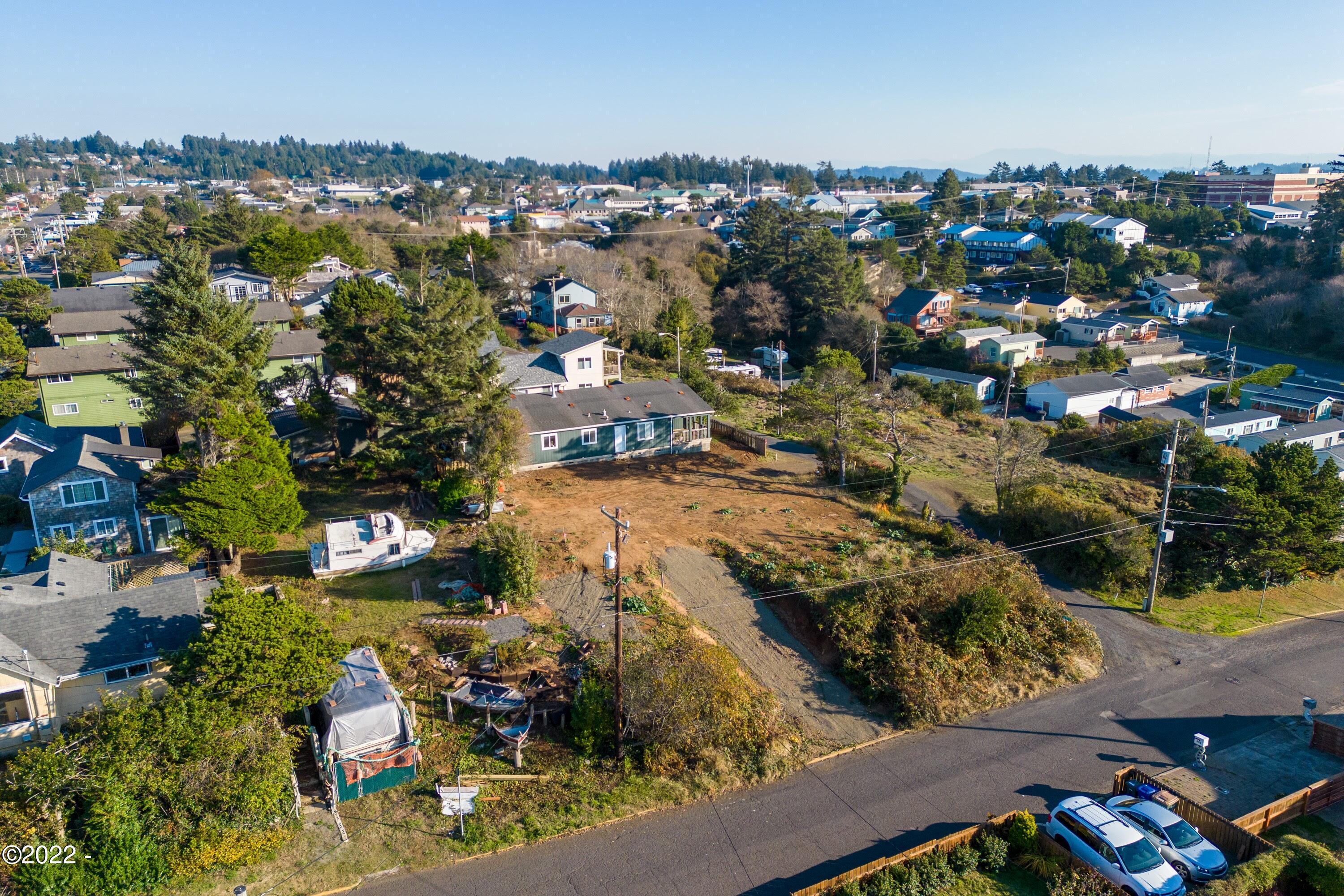 9401 Northwest 5th Street Newport, OR 97365 - Photo 10 of 26 LOT 9400 (10)