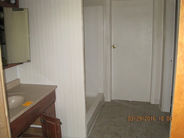 5601 Hessler Road Muncie, IN 47304 - Photo 3 of 13