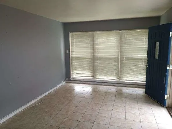$1,500 | 4234 Sherwood Drive, Corpus Christi, TX 78411