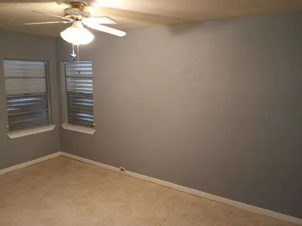 $1,500 | 4234 Sherwood Drive, Corpus Christi, TX 78411