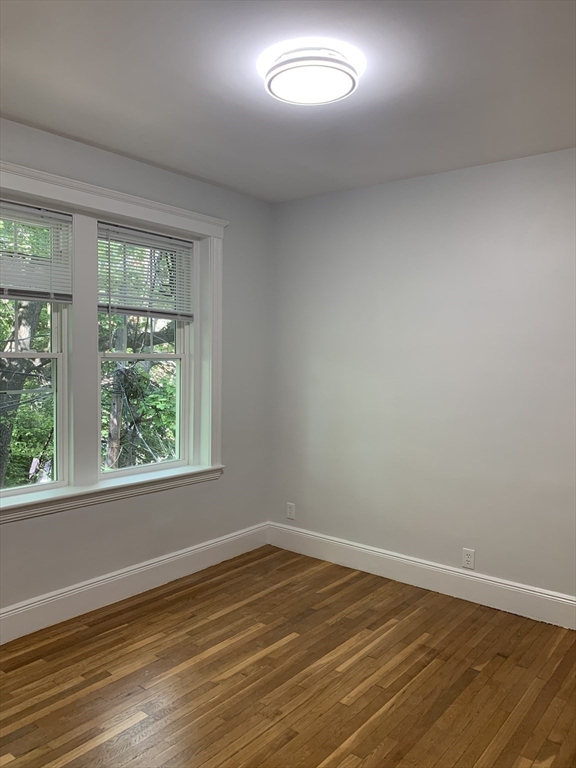 35 Mt Hood Road, Unit 7 Boston, MA 02135 - Photo 8 of 13
