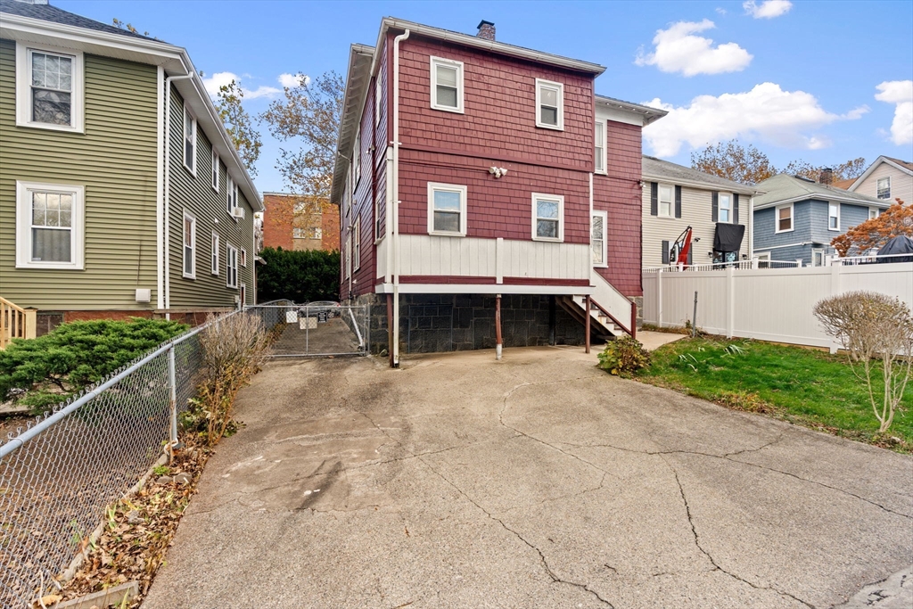 7 Rockwell Street, Unit 1 Boston, MA 02124 - Photo 25 of 27