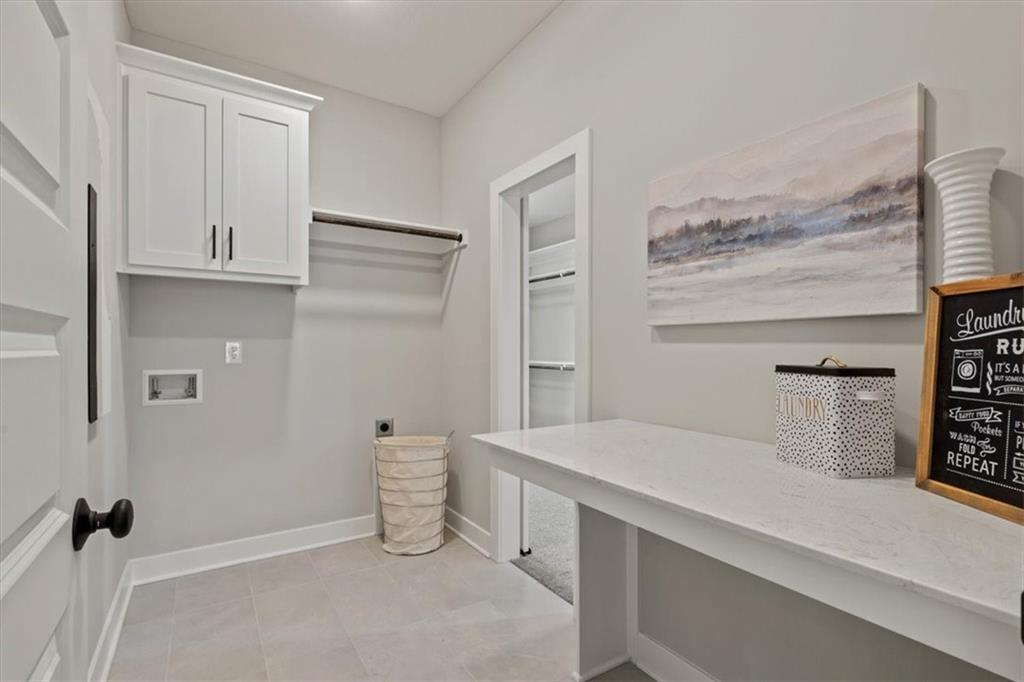 4446 Tee Box Drive Basehor, KS 66007 - Photo 27 of 48