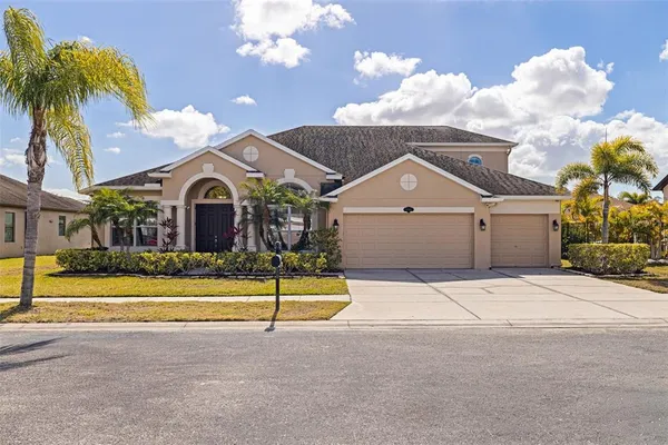 $899,900 | 5844 95th Avenue North, Pinellas Park, FL 33782
