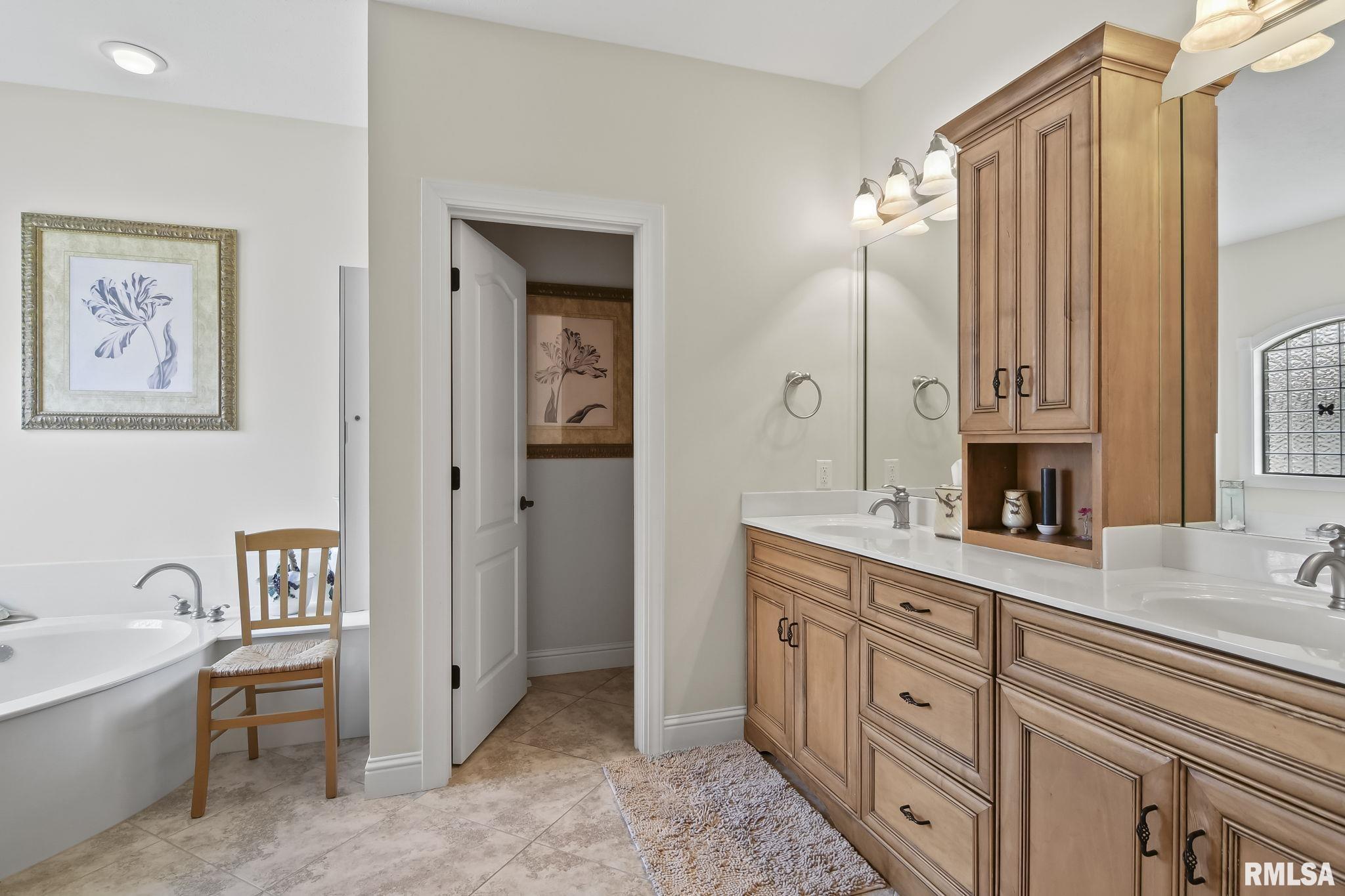 6309 Wind Tree Road Springfield, IL 62712 - Photo 22 of 62