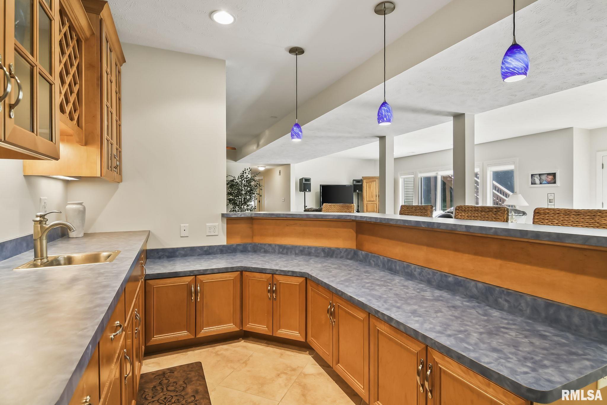 6309 Wind Tree Road Springfield, IL 62712 - Photo 33 of 62