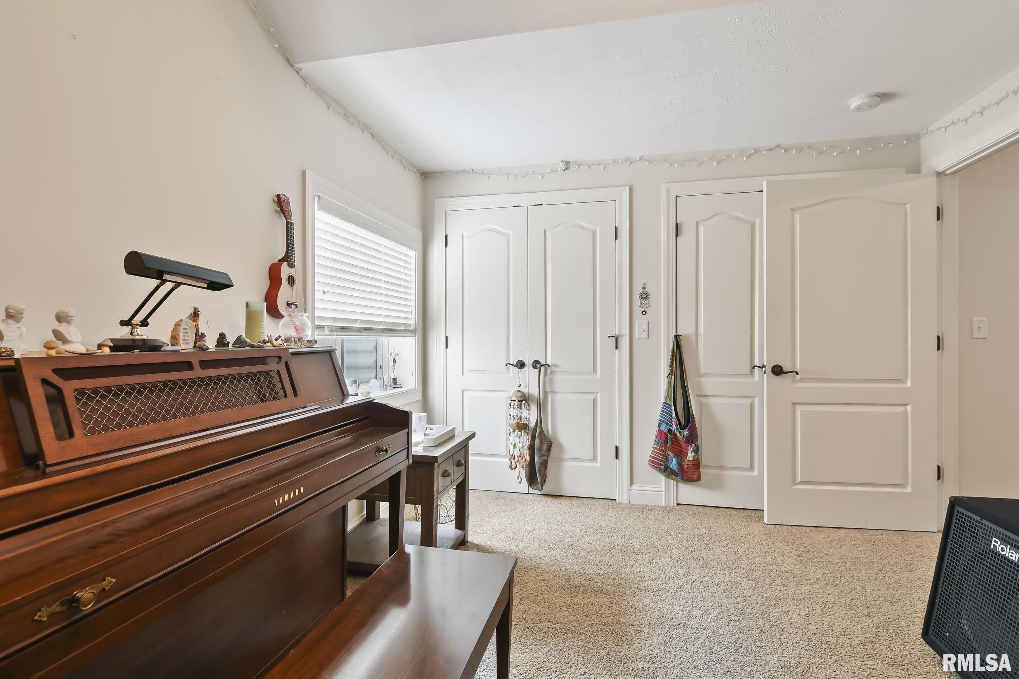 6309 Wind Tree Road Springfield, IL 62712 - Photo 46 of 62