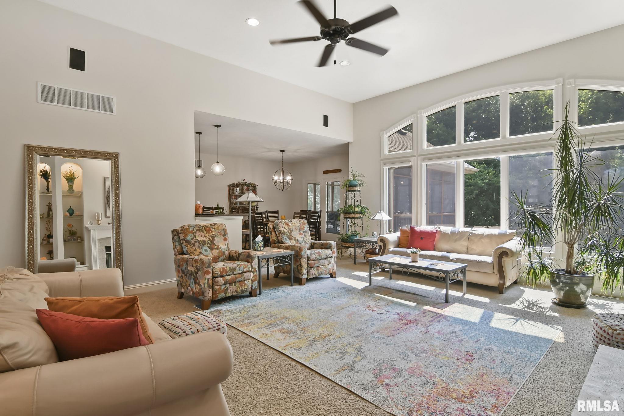 6309 Wind Tree Road Springfield, IL 62712 - Photo 7 of 62